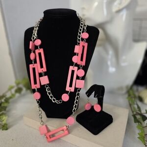 Vintage Acrylic Pink and Silver Chain Long Necklace and Earrings Set